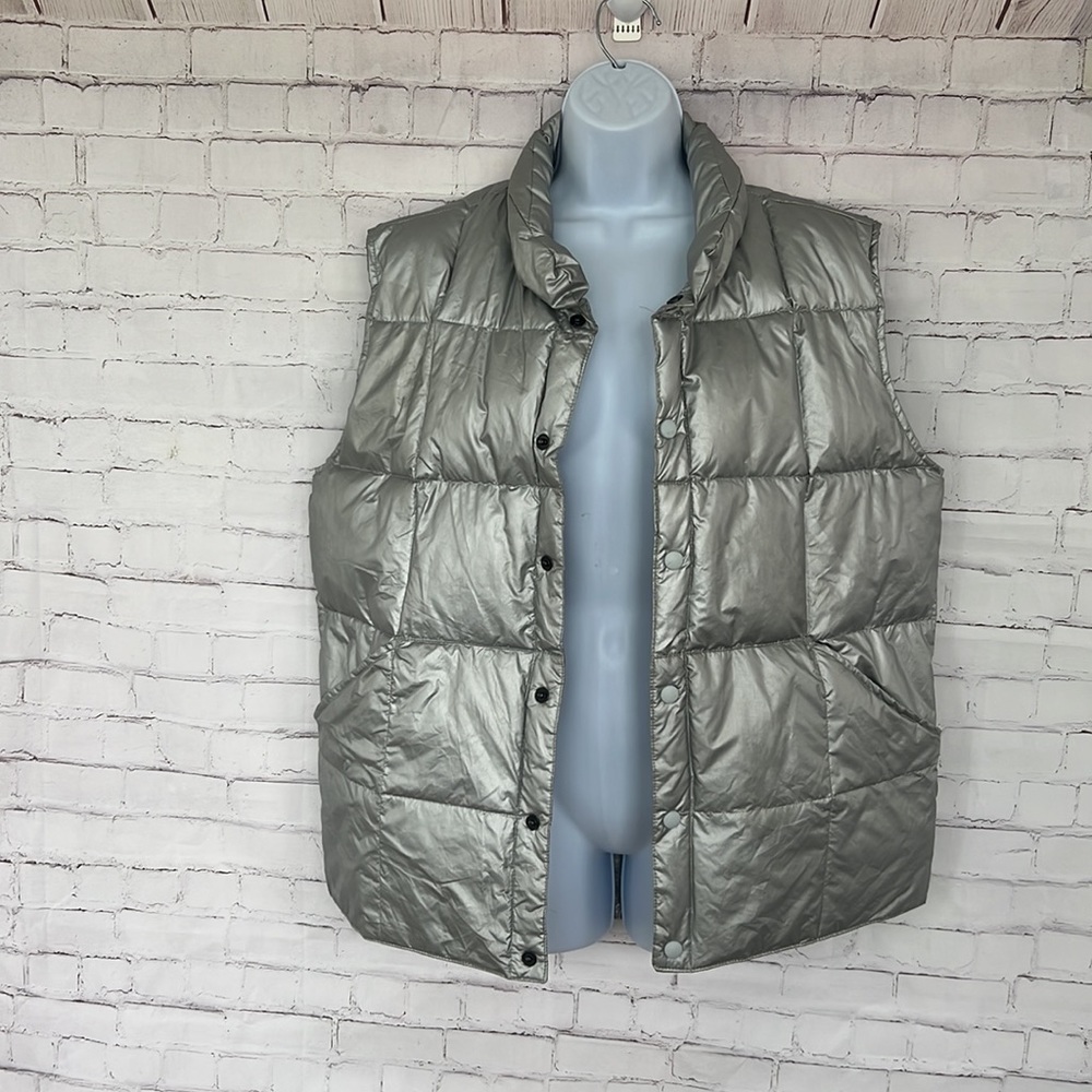 Lands’ End goose down metallic silver Vest size medium
